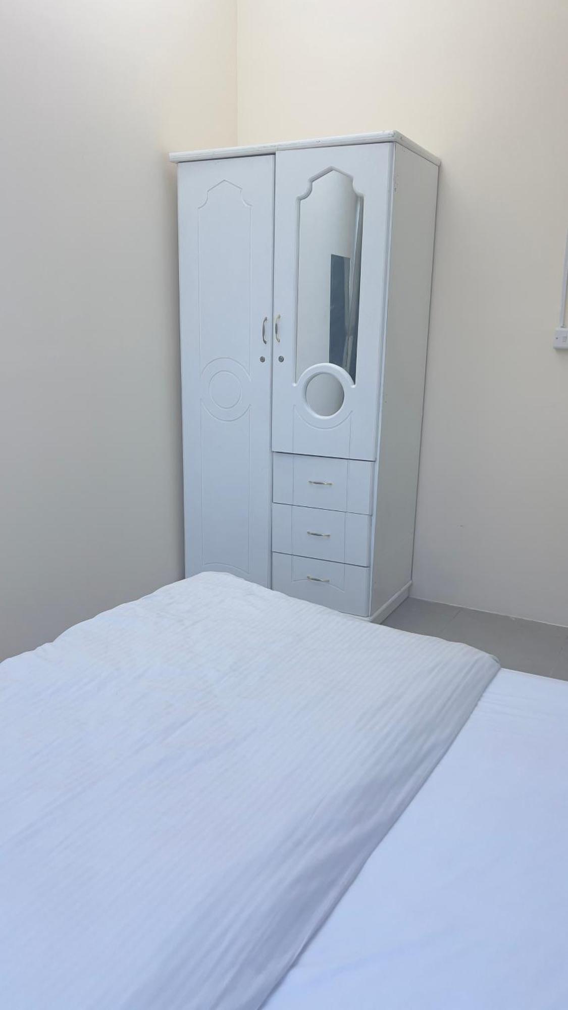 P3) Fantastic Seaview With Shared Bath Inside 3bedroom Homestay *