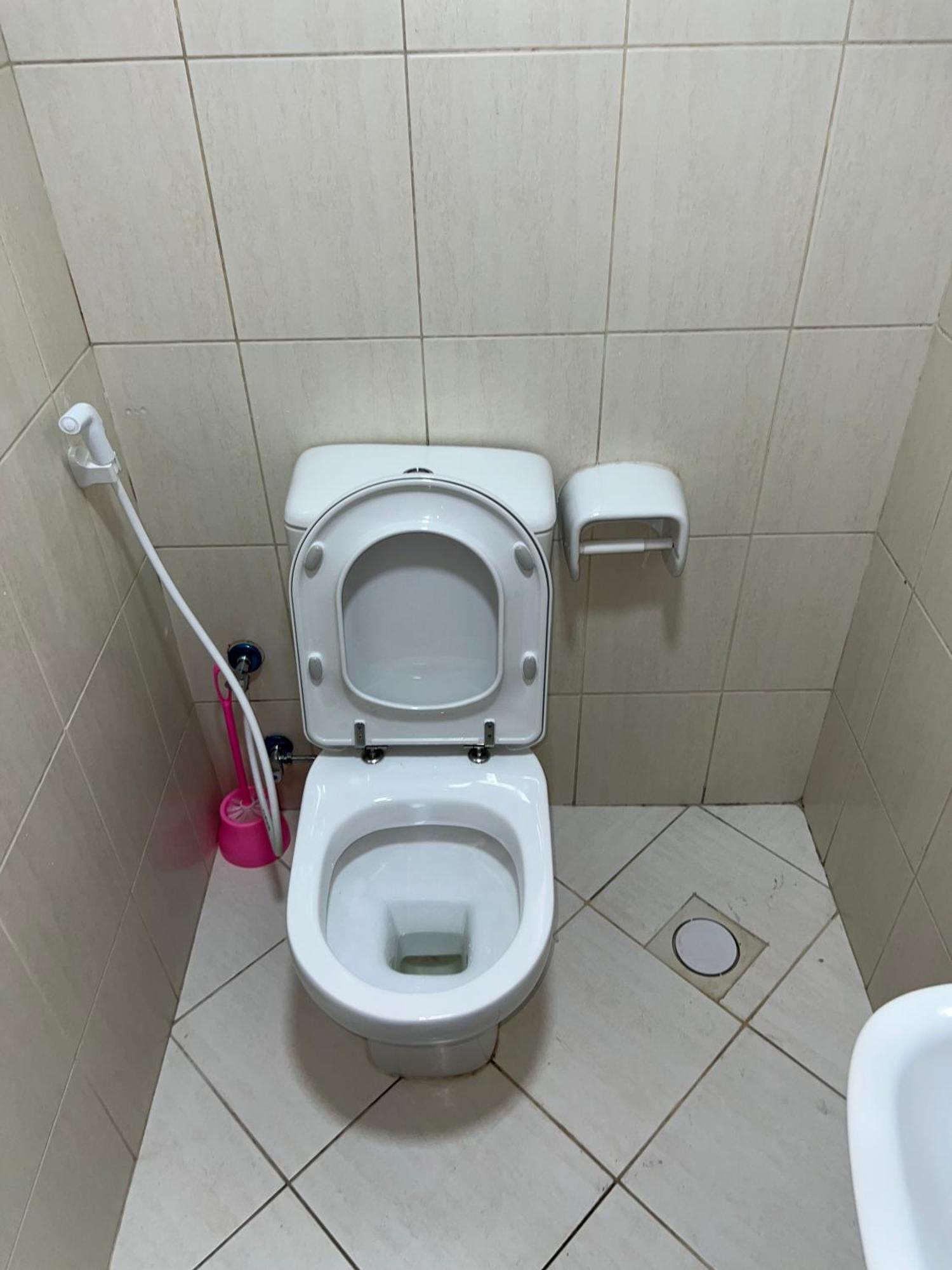 Homestay P3) Fantastic Seaview With Shared Bath Inside 3bedroom *