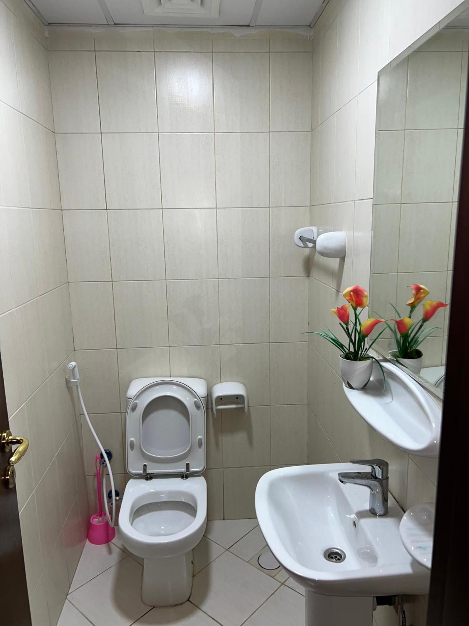 Homestay P3) Fantastic Seaview With Shared Bath Inside 3bedroom