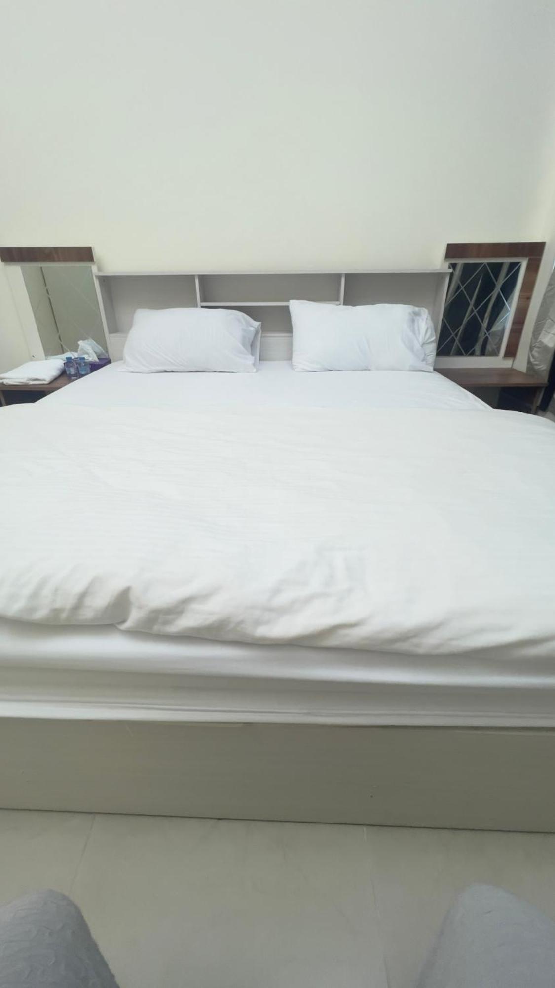 P3) Fantastic Seaview With Shared Bath Inside 3bedroom Homestay Ajman